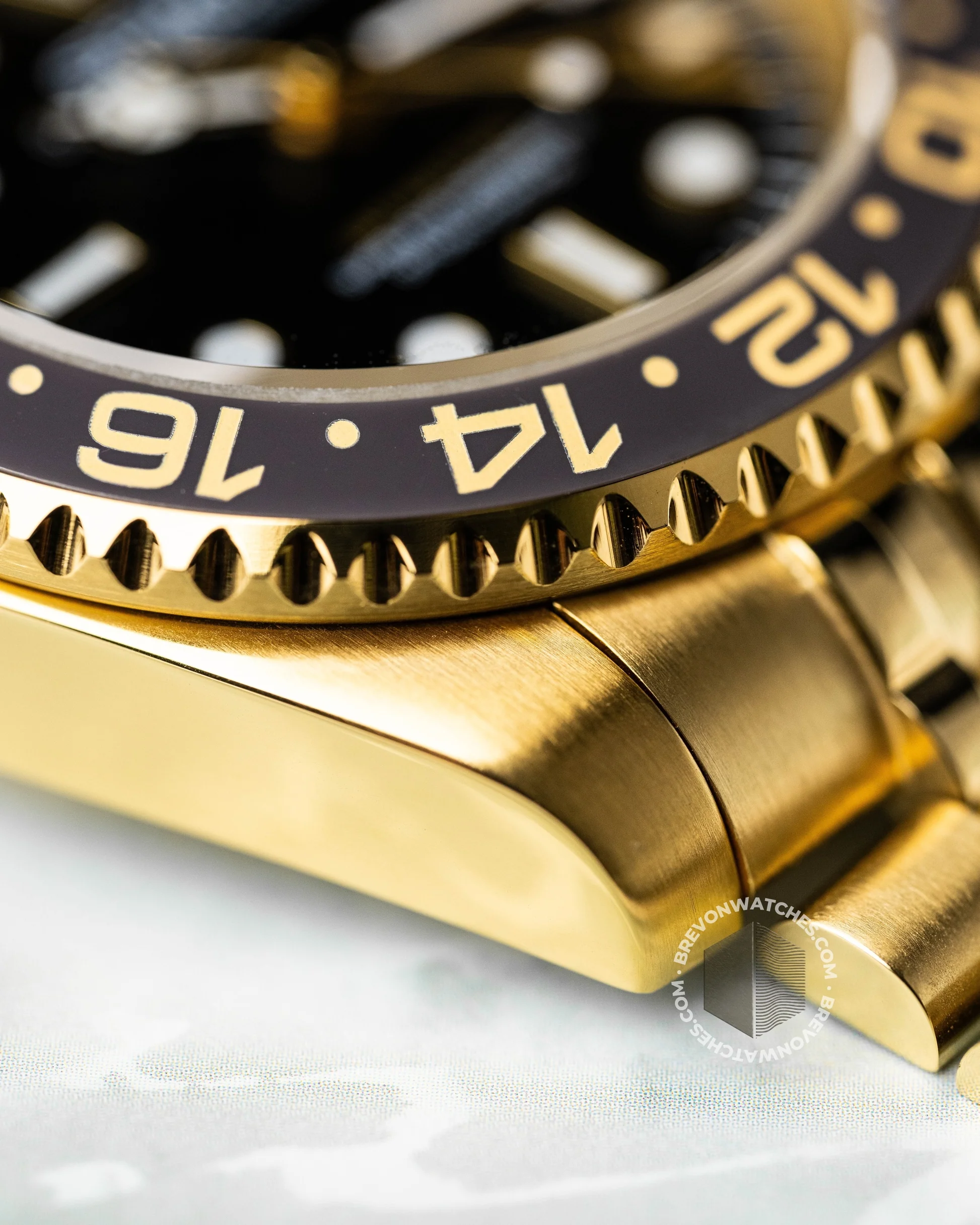 GMT | Bumblebee - Image 4