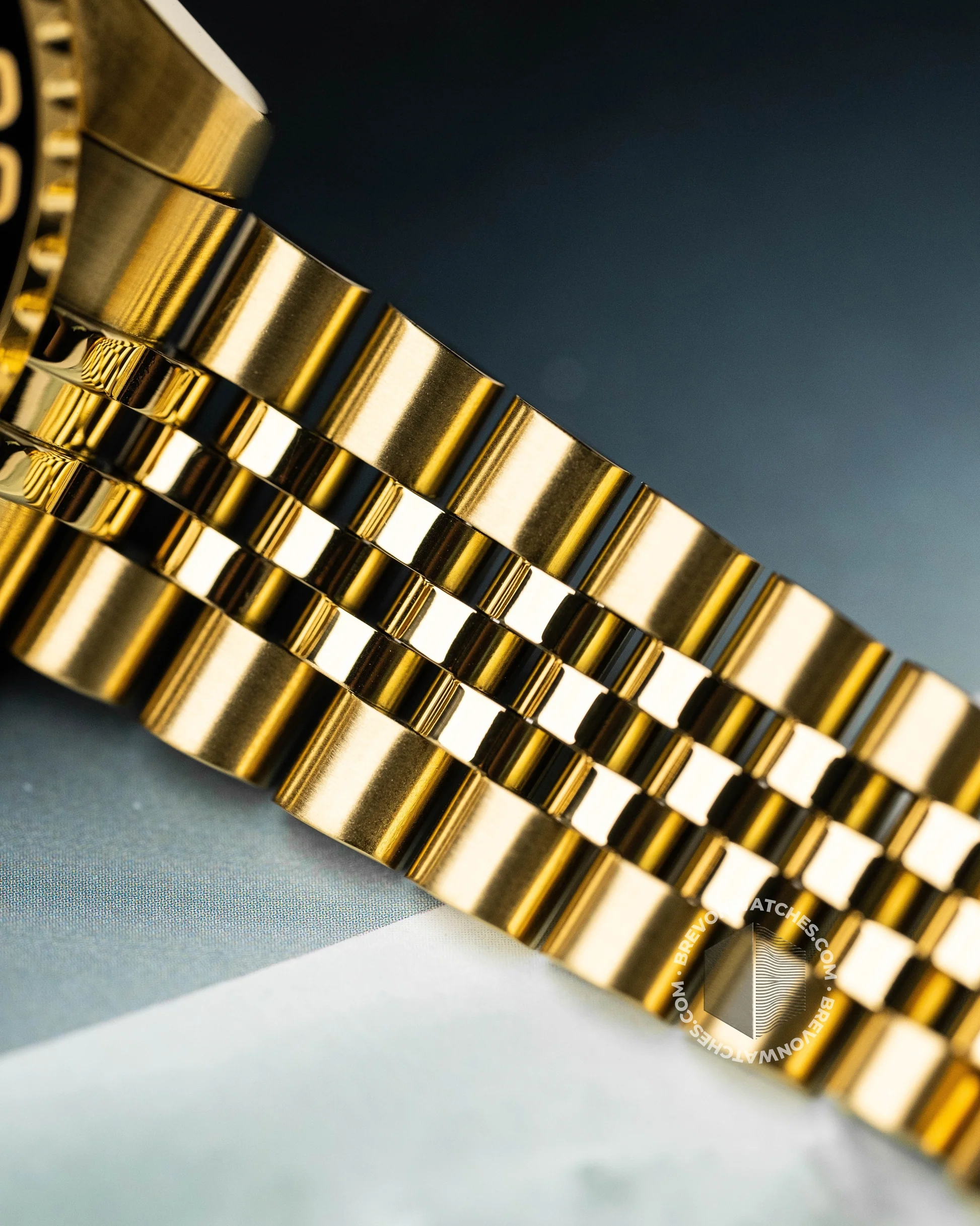 GMT | Bumblebee - Image 6