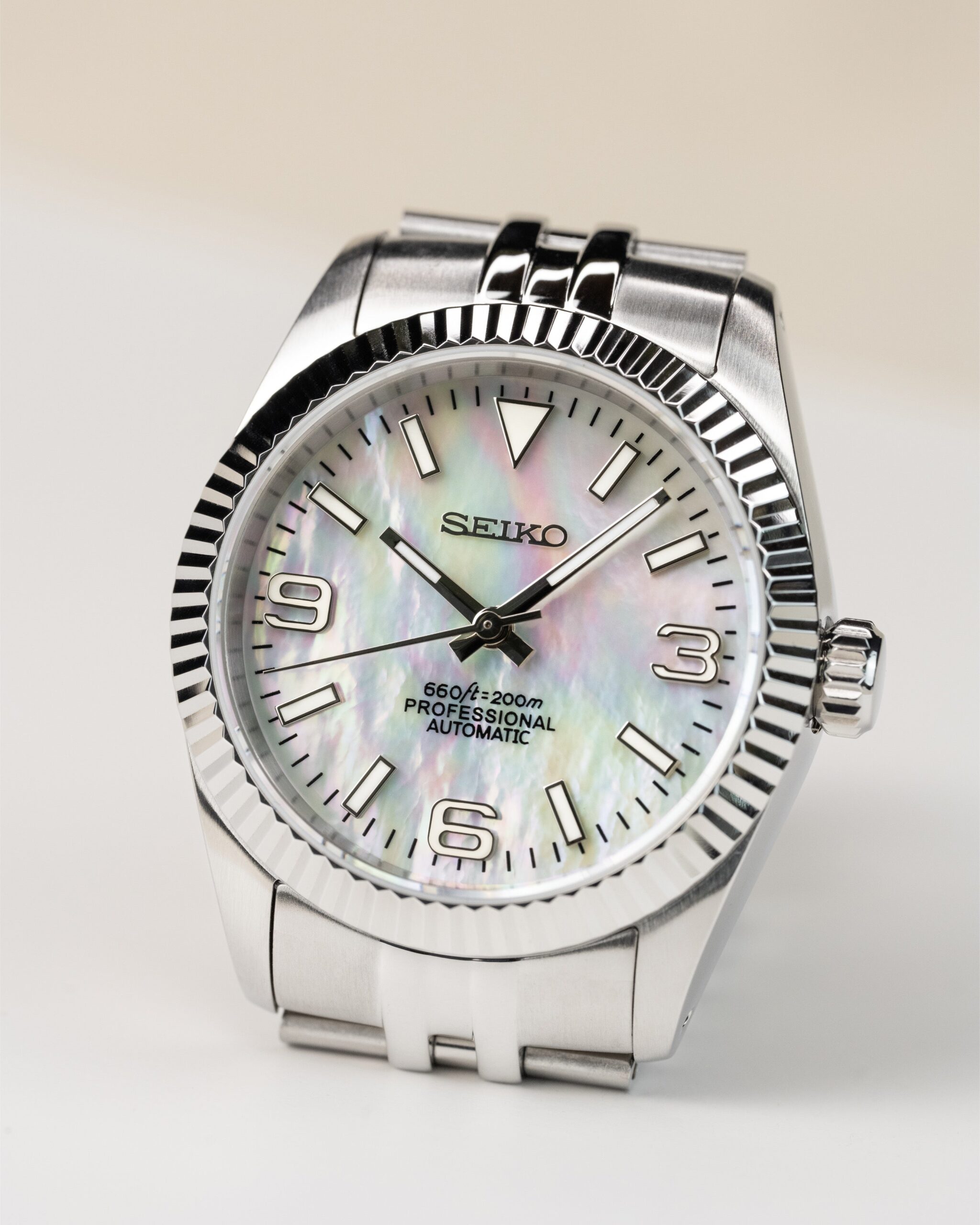 White Opal 36 - Image 2